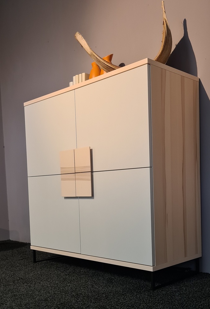 Highboard von PLANOS 257-8